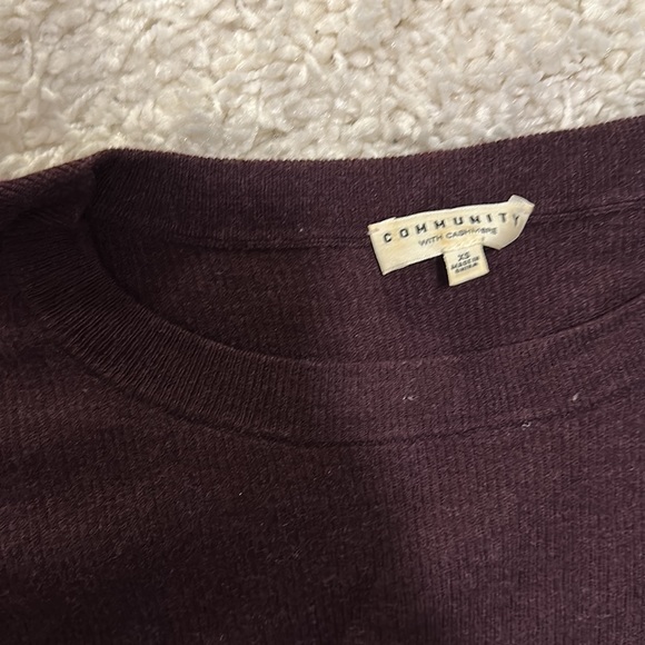 Maroon Cashmere Blend Aritizia Sweater - Picture 2 of 2